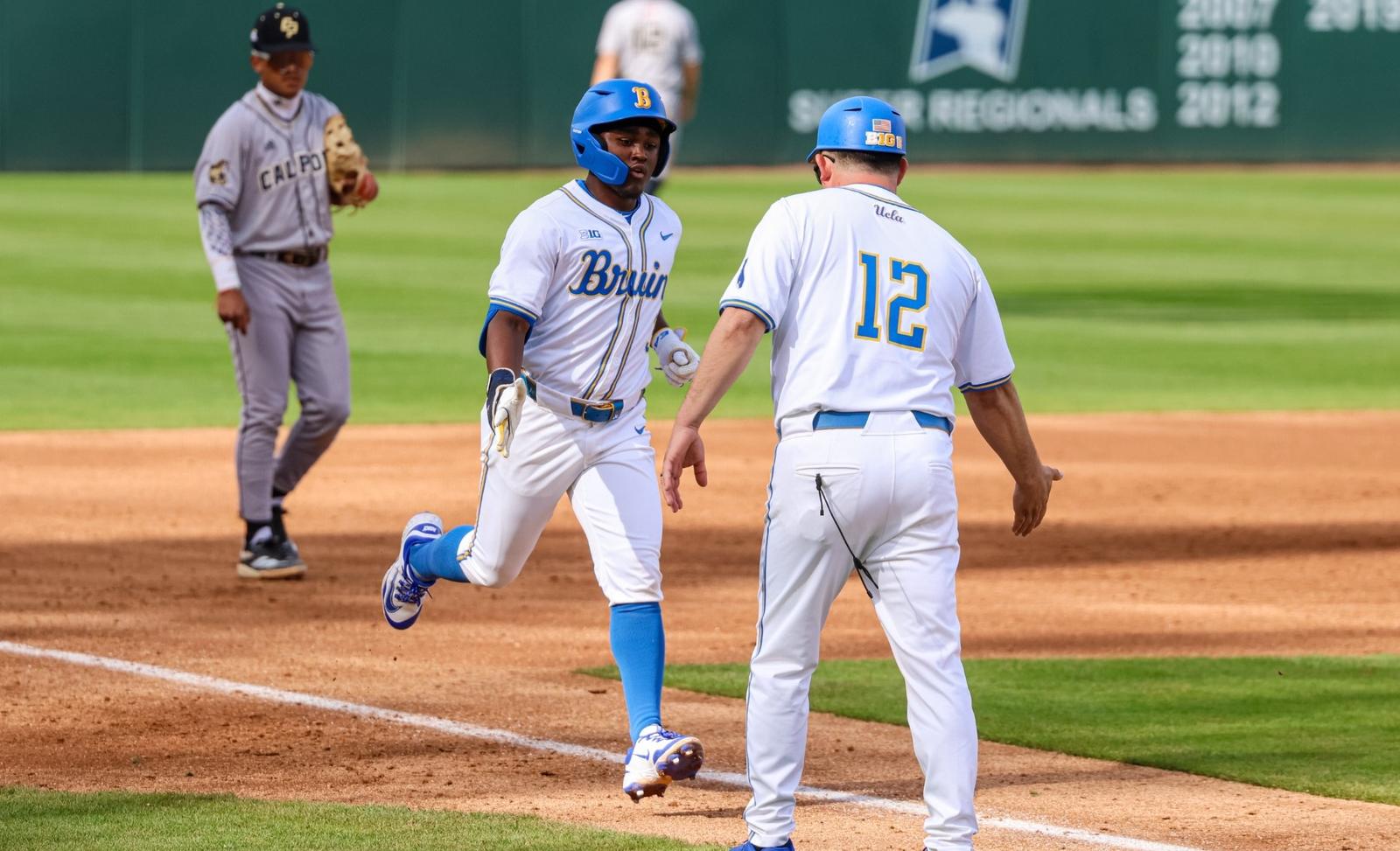 Lunes de College: UCLA Barre a TCU y Demuestra Por Qué Es el #1 del País