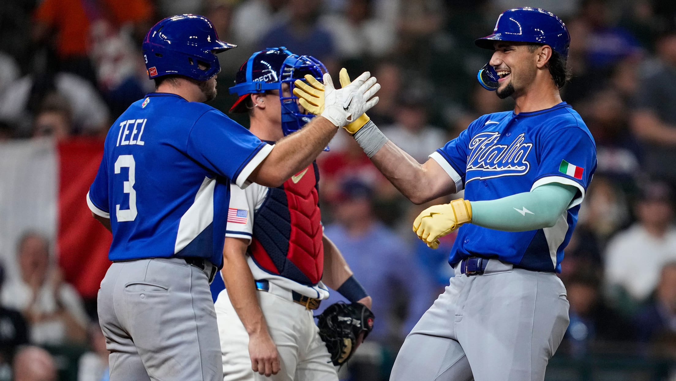 Italia Hace Historia: Vence 8-6 a Estados Unidos y Sacude al Grupo B del Clásico Mundial