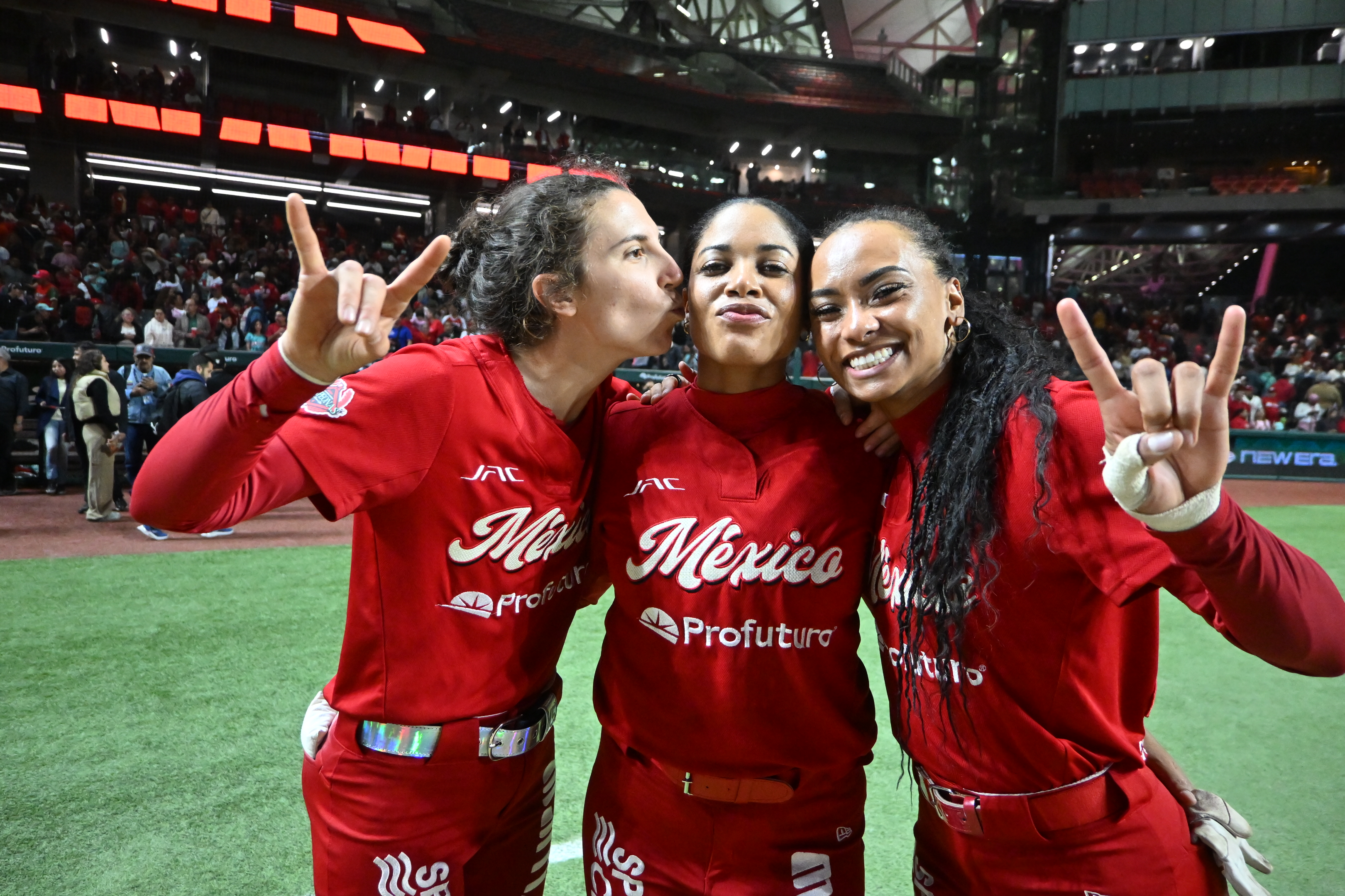 Diablos Rojos ya espera en la Serie de la Reina: hoy se define su rival entre Sultanes y El Águila