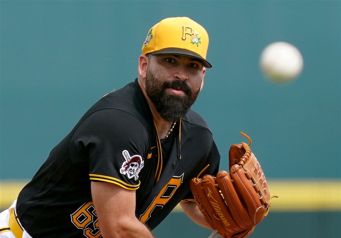 Urquidy Sobrevive el Corte y Estará en el Roster de Pittsburgh para el Opening Day: El Spring Training Cierra con la MLB a Dos Días del Playball