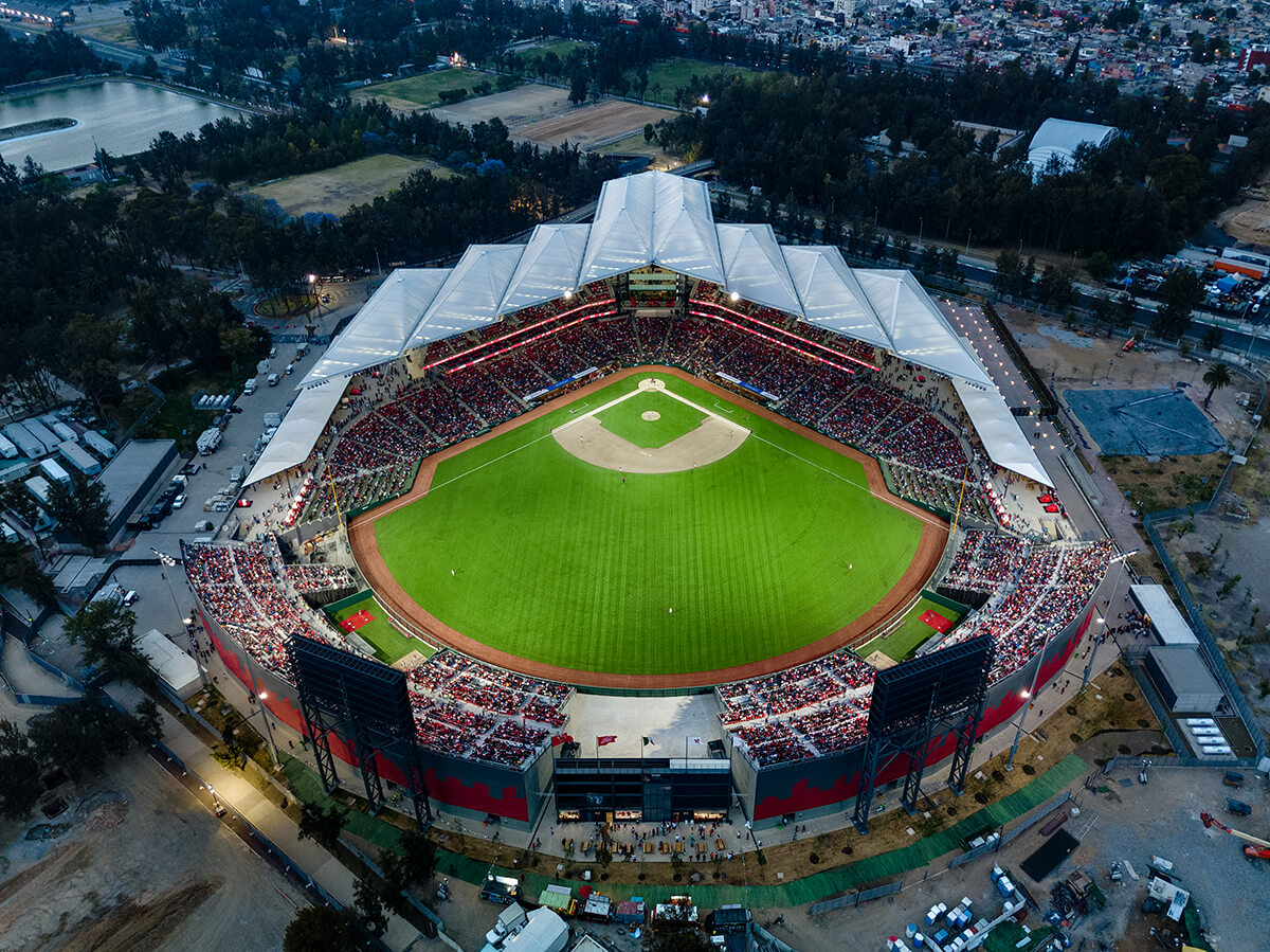 ¡Play ball! Diablos Rojos abren defensa del bicampeonato ante Piratas de Campeche