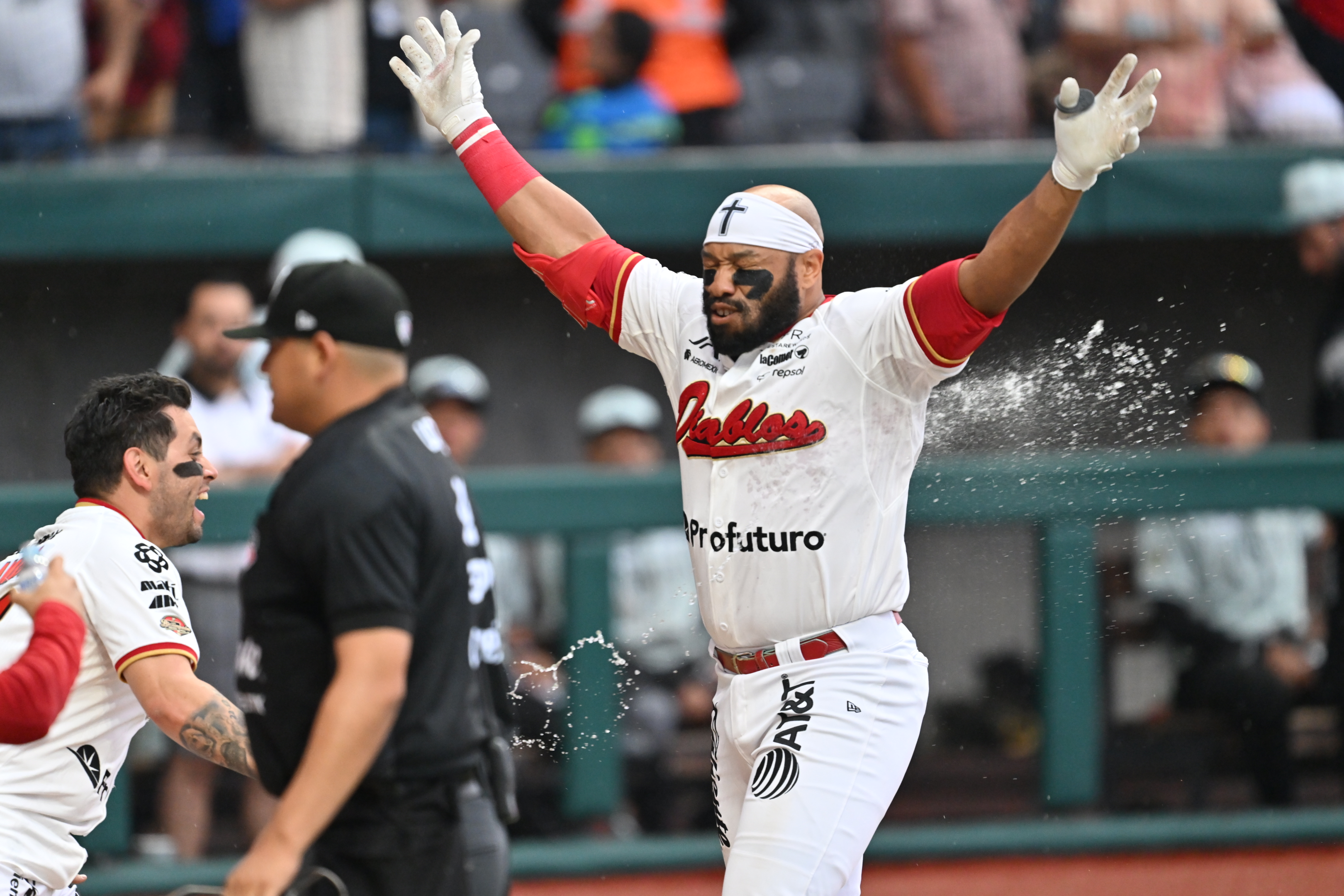 LMB Banorte semana 3: triple walk-off Diablos, Sultanes afianza el Norte y Pericos arrasa Yucatán
