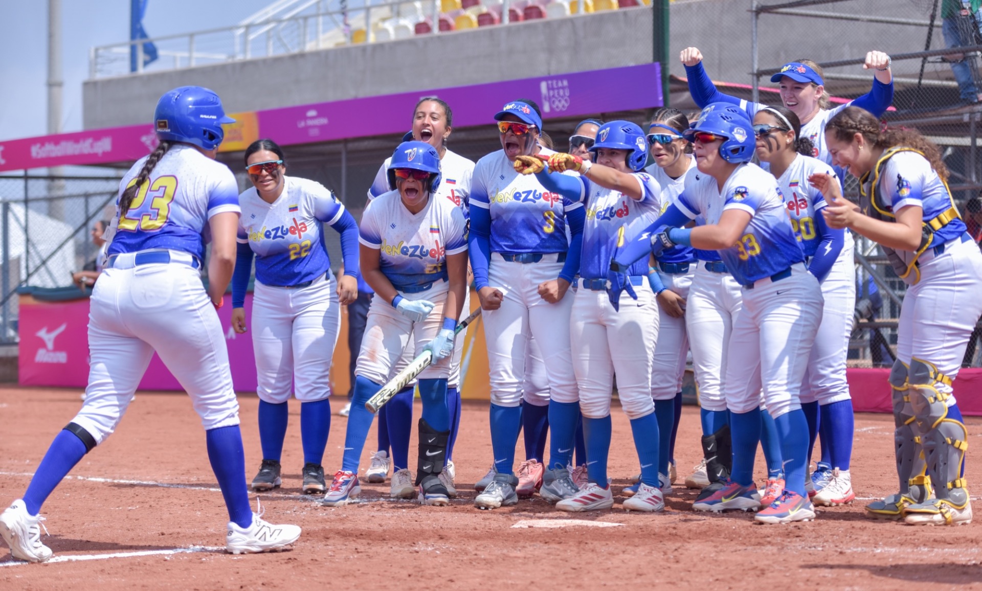 Arrancó en Lima la Copa Mundial de Softbol Femenino; México jugará su grupo en septiembre