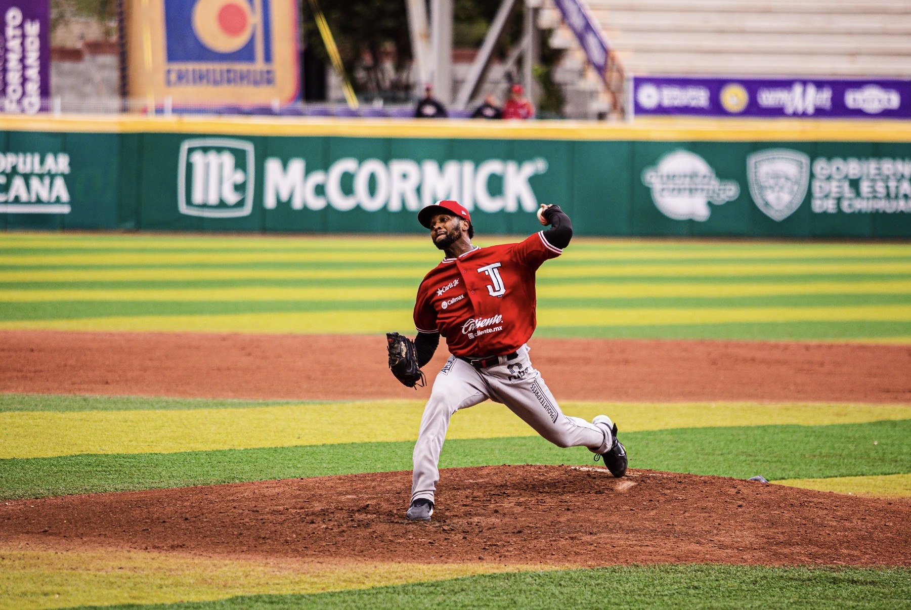 LMB: Diablos y Toros se despegan y cinco equipos del Sur caben en juego y medio