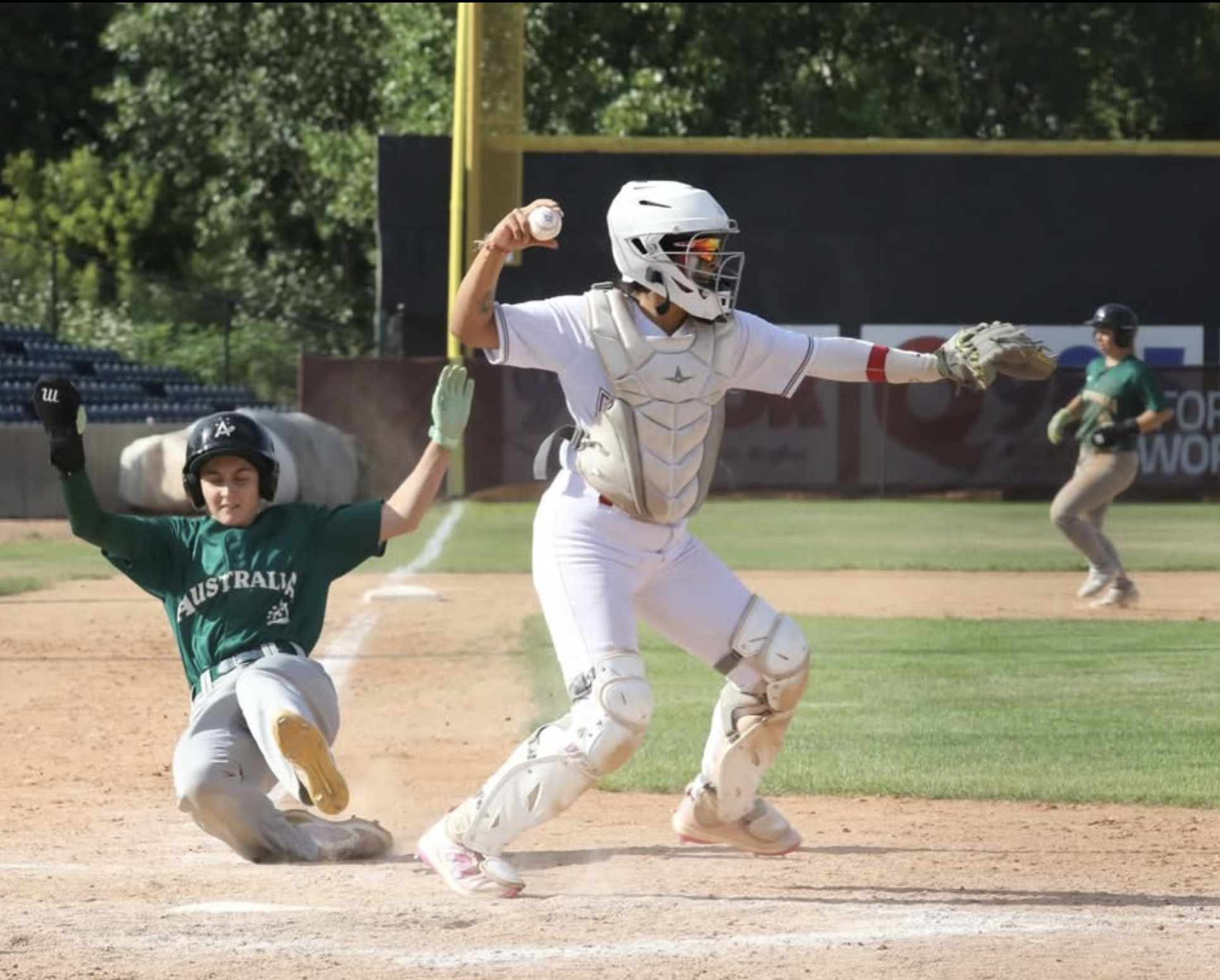México cae ante Australia en entradas extra en su debut del Mundial de Béisbol Femenil