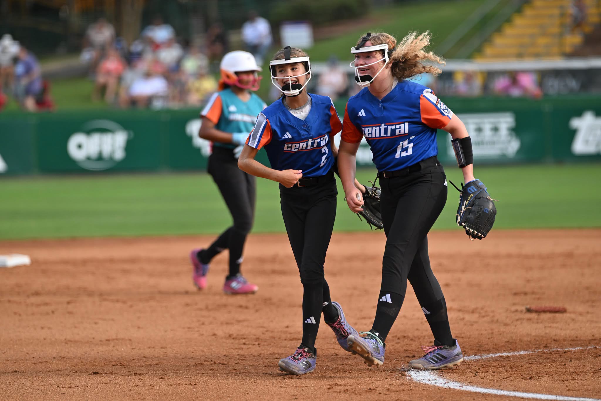 Kentucky blanquea 2-0 a Puerto Rico, que ahora necesita tres triunfos en tres días en el softbol de Ligas Pequeñas