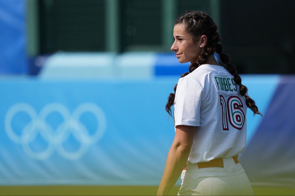 Groenewegen y Salling llevan a Canadá a vencer a México en el Softbol Olímpico