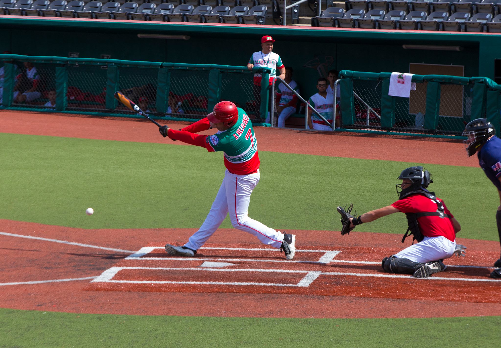El bateo y pitcheo de México brilla en su última participación en la serie