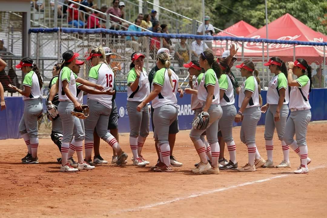 Participación mexicana en sóftbol femenil impecable hasta el momento