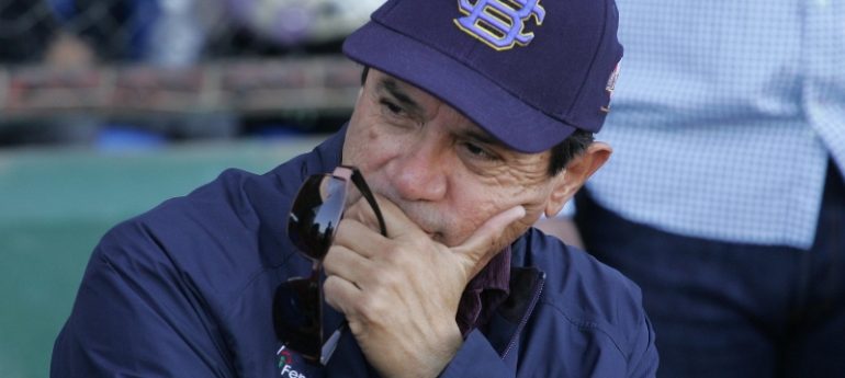 Piden salida de Freddy Lugo en Baja California.