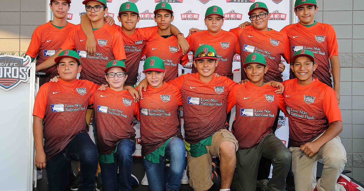 Toros Rgv Team Toros de RGV FC Celebran a Treviño Kelly - Beisjoven